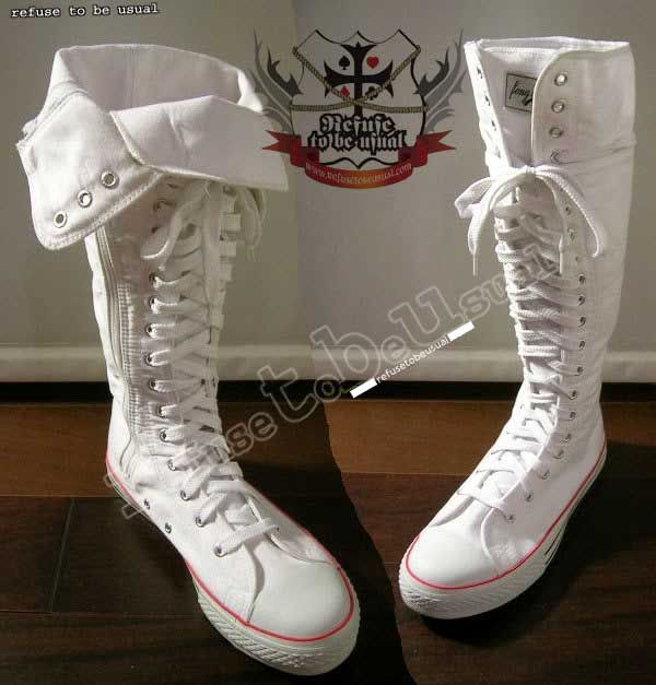 white leather one star converse